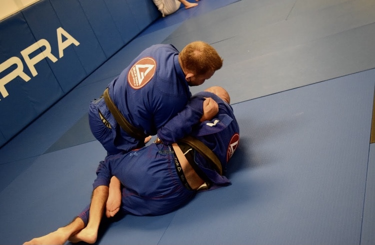 Gracie Barra Anniston students sparring for bjj class